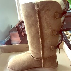 UGG Boots - NEW